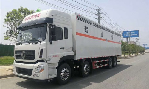 東風(fēng)天龍雜項(xiàng)危險(xiǎn)品運(yùn)輸車(chē) 